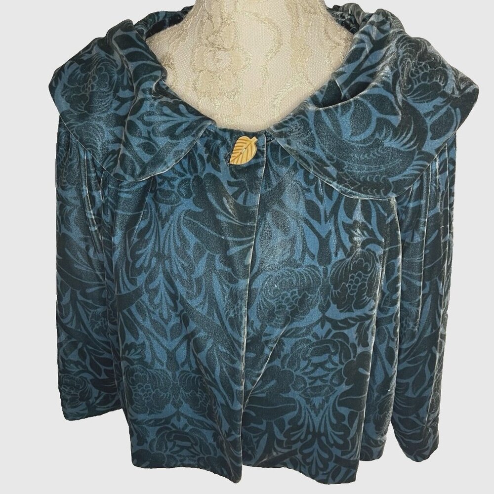 Tracy Reece Womens sz 6 New York Mod Retro Blue Velvet Crop Swing Jacket Cape